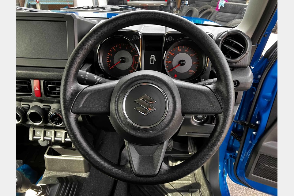 スズキ　ジムニーの商品画像05